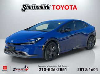 Used 2026 Toyota Prius LE video 1