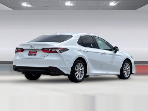 Used 2023 Toyota Camry LE w/ Protection Package (Q2) (TMS) FWD image 3
