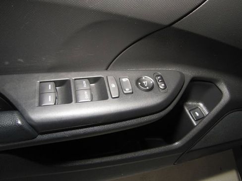 Used 2020 Honda Civic Sport image 11