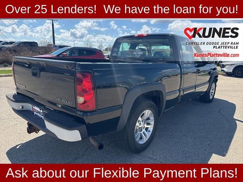 Used 2005 Chevrolet Silverado 1500 LS w/ Light Duty Power Package image 4