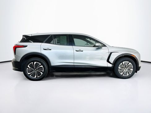 Used 2024 Chevrolet Blazer EV LT AWD/4WD image 10