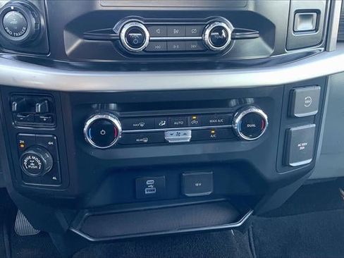 Used 2022 Ford F150 XLT w/ Trailer Tow Package image 33