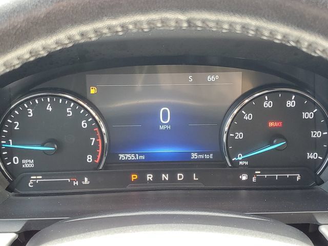 Used 2022 Ford Explorer XLT w/ Equipment Group 202A AWD/4WD image 9