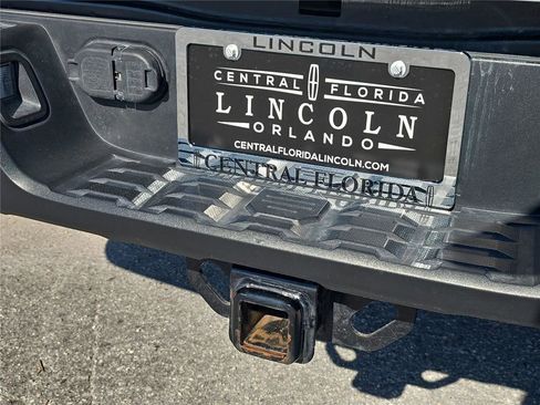 Used 2023 Toyota Tacoma TRD Off-Road w/ Advanced Technology Package image 4