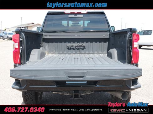 Used 2021 Chevrolet Silverado 3500 High Country AWD/4WD image 34
