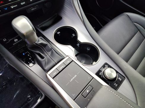 Used 2022 Lexus RX 350 F Sport w/ Accessory Package AWD/4WD image 15