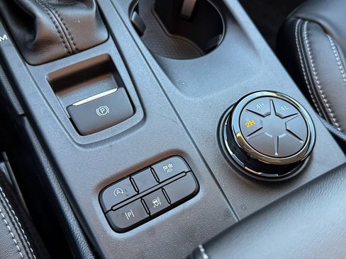 New 2025 Ford Ranger Lariat w/ Trailer Tow Package image 36