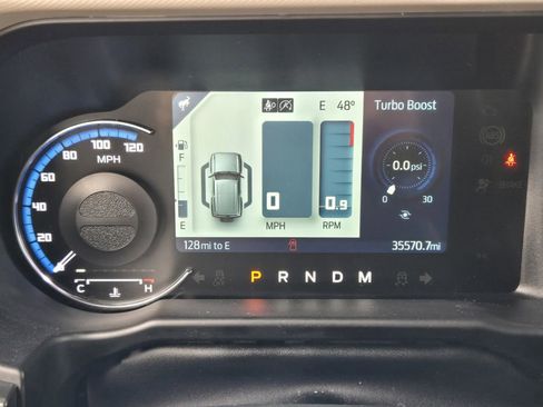 Used 2022 Ford Bronco Wildtrak image 14