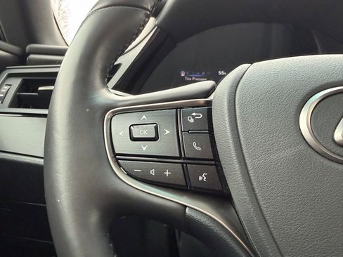 Used 2023 Lexus ES 350 w/ Premium Package image 23