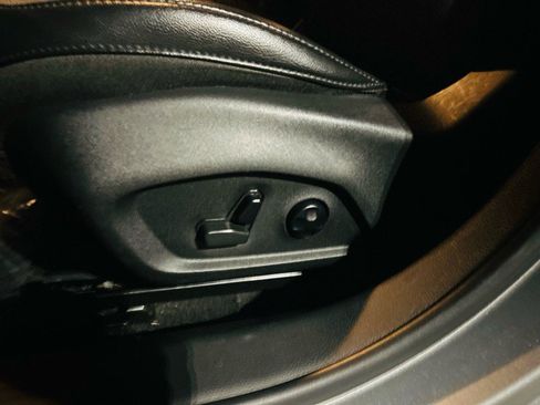 Used 2021 Jeep Compass Limited image 20