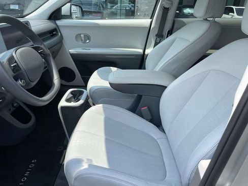 Used 2023 Hyundai Ioniq 5 SEL w/ Cargo Package AWD/4WD image 17