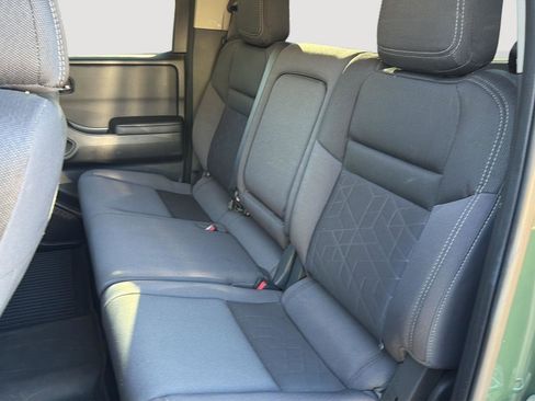 Used 2025 Nissan Frontier SV image 20