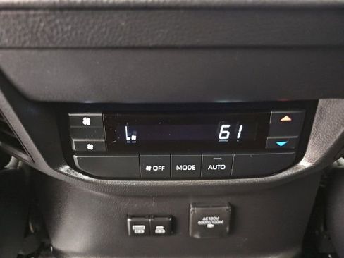 Used 2026 Toyota Sequoia Limited AWD/4WD image 33