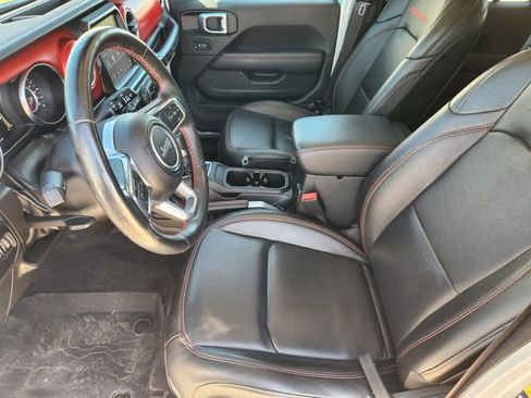 Used 2022 Jeep Wrangler Unlimited Rubicon w/ Cold Weather Group image 27