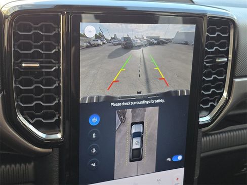 Used 2024 Ford Ranger XLT w/ Technology Package image 20