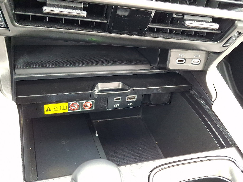 Used 2023 Lexus RX 350 Premium w/ Accessory Package AWD/4WD image 25