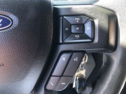 Used 2018 Ford F150 XLT AWD/4WD image 34