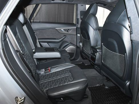 Used 2023 Audi RS Q8 w/ Black Optic Package image 65