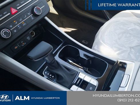 New 2026 Hyundai Tucson SE image 24