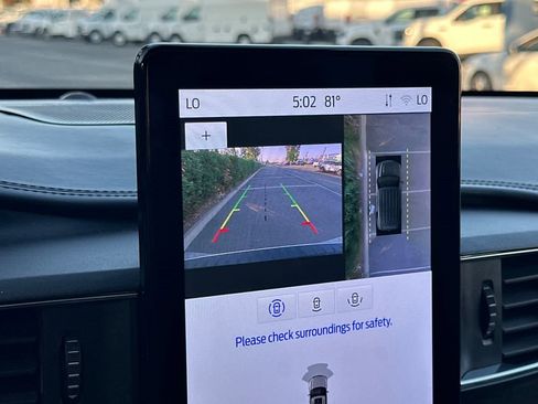 Certified 2023 Ford Explorer Platinum w/ Technology Package image 22