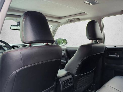 Used 2021 Toyota 4Runner TRD Off-Road Premium w/ Moonroof Package AWD/4WD image 16