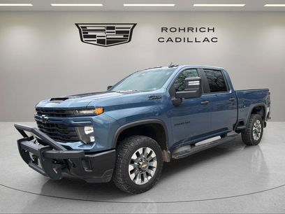 Used 2024 Chevrolet Silverado 2500 Custom w/ Custom Value Package