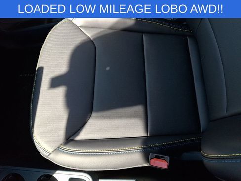 Used 2025 Ford Maverick Lobo AWD/4WD image 26