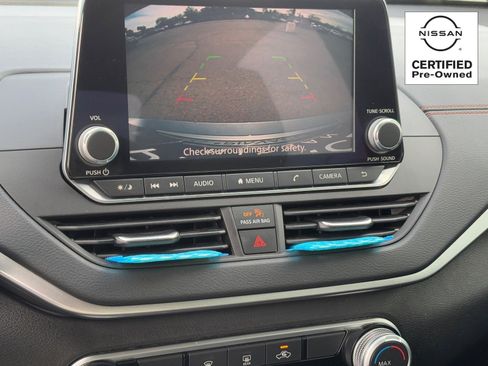 Certified 2021 Nissan Altima 2.5 SR image 24