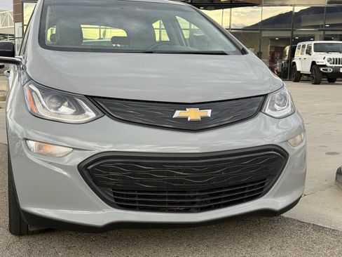 Used 2020 Chevrolet Bolt LT image 29