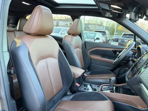 Used 2025 Subaru Forester Touring w/ Popular Package - Touring image 25