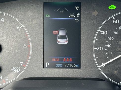 Used 2024 Toyota Corolla SE FWD image 37