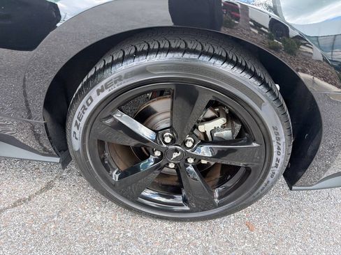 Used 2021 Ford Mustang GT Premium w/ Equipment Group 401A RWD image 40