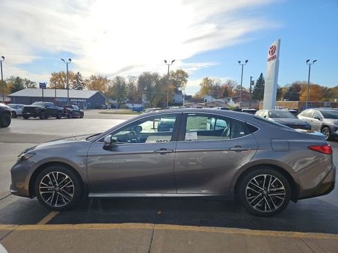 New 2026 Toyota Camry XLE AWD/4WD image 6