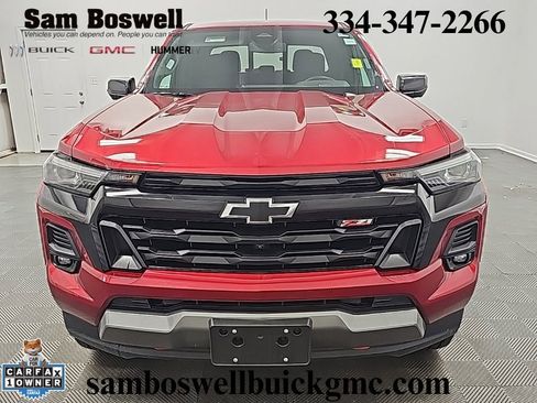 Used 2024 Chevrolet Colorado Z71 w/ Z71 Convenience Package 2 image 3