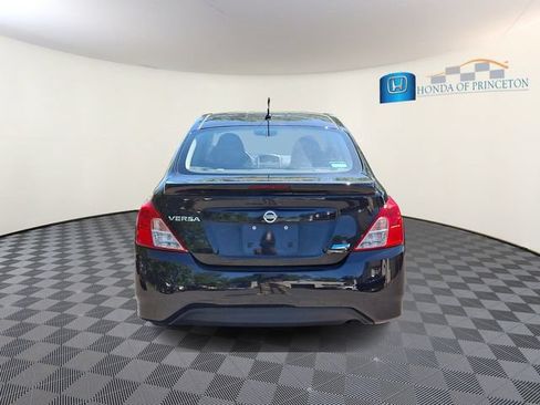 Used 2015 Nissan Versa S Plus FWD image 5