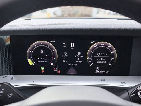 New 2026 Volkswagen Tiguan SE R-Line image 21