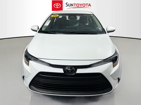 Used 2026 Toyota Corolla LE FWD image 10