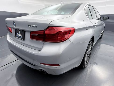 Used 2018 BMW 530i xDrive w/ Premium Package AWD/4WD image 8