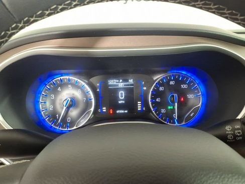 Used 2023 Chrysler Voyager LX FWD image 19