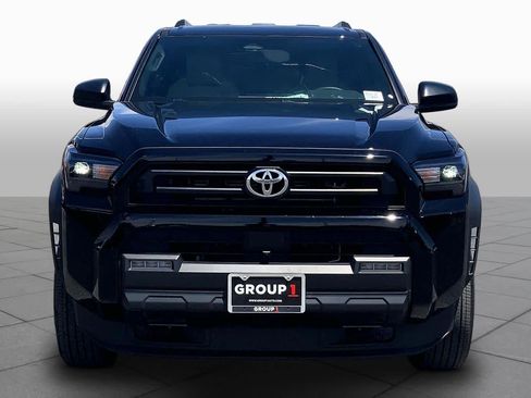Used 2025 Toyota 4Runner SR5 AWD/4WD image 4