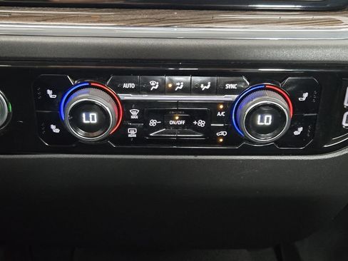 Used 2024 Chevrolet Silverado 1500 LT RWD image 20