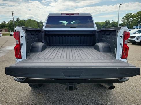 Used 2024 Chevrolet Silverado 2500 Custom w/ Custom Value Package AWD/4WD image 39