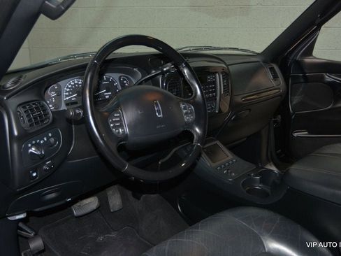 Used 2002 Lincoln Blackwood image 11