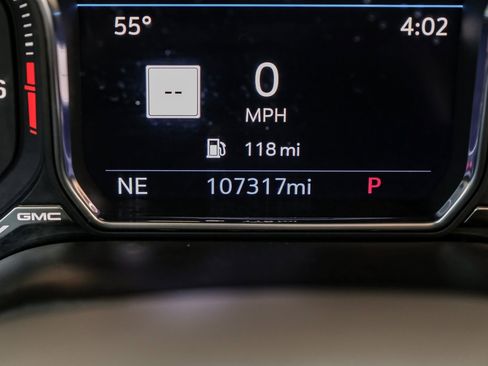 Used 2021 GMC Yukon XL Denali image 22