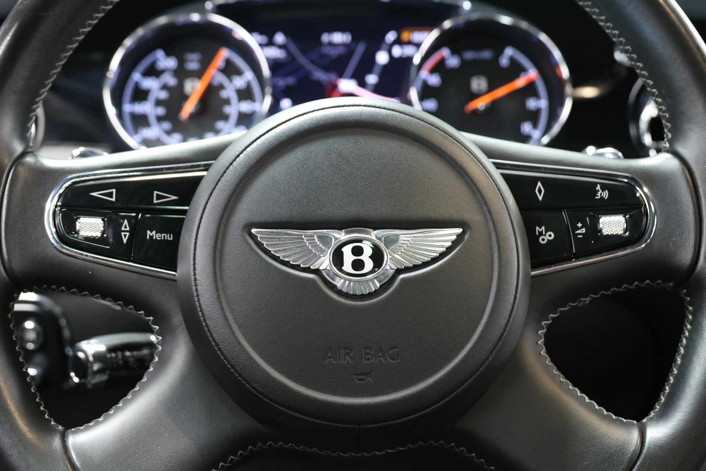 Used 2018 Bentley Mulsanne RWD image 31