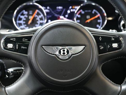 Used 2018 Bentley Mulsanne RWD image 31