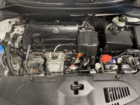 Used 2019 Acura ILX w/ Technology & A-SPEC Package image 9