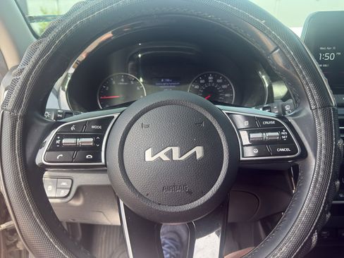 Used 2022 Kia Seltos S image 15