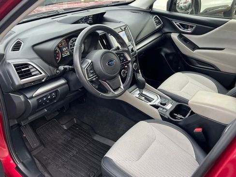 Used 2022 Subaru Forester Premium image 9