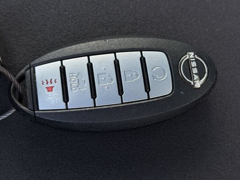 Used 2025 Nissan Altima 2.5 SV FWD image 26
